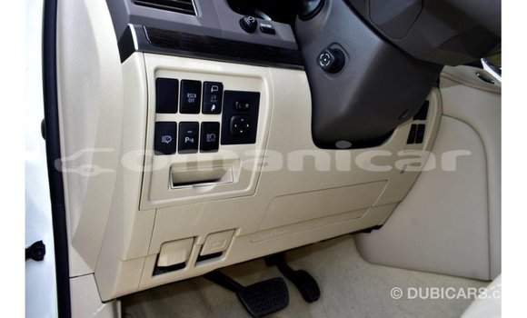 Buy Import Toyota Land Cruiser White Car in Import - Dubai in Dhufar Buy Import Toyota Land Cruiser White Car in Import - Dubai in Dhufar