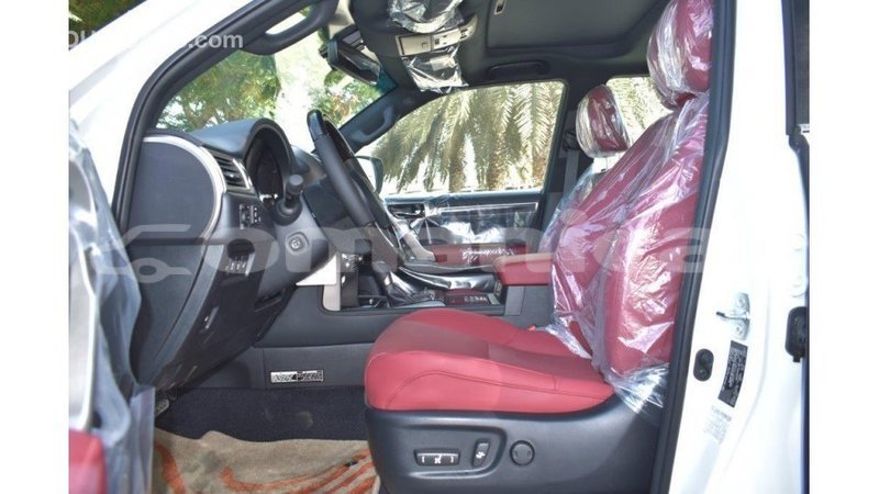Big with watermark lexus gx dhufar import dubai 3746