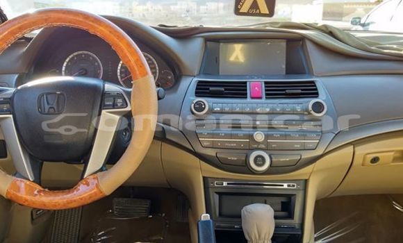 Buy Used Honda Accord Black Car in Muscat in Masqat Buy Used Honda Accord Black Car in Muscat in Masqat