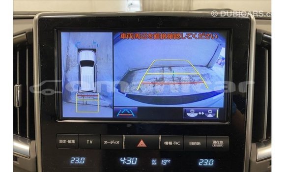 Buy Import Toyota Land Cruiser White Car in Import - Dubai in Dhufar Buy Import Toyota Land Cruiser White Car in Import - Dubai in Dhufar