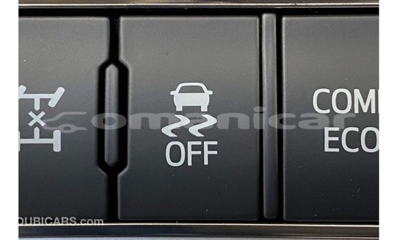 Buy Import Toyota Land Cruiser White Car in Import - Dubai in Dhufar Buy Import Toyota Land Cruiser White Car in Import - Dubai in Dhufar