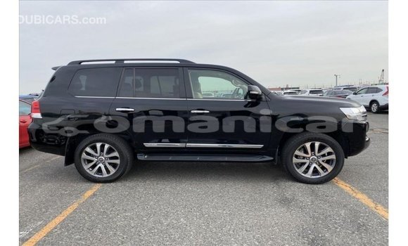 Buy Import Toyota Land Cruiser Black Car in Import - Dubai in Dhufar Buy Import Toyota Land Cruiser Black Car in Import - Dubai in Dhufar