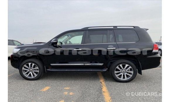Buy Import Toyota Land Cruiser Black Car in Import - Dubai in Dhufar Buy Import Toyota Land Cruiser Black Car in Import - Dubai in Dhufar