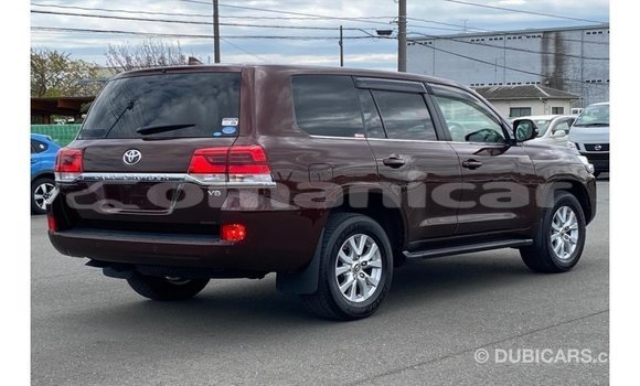 Buy Import Toyota Land Cruiser Red Car in Import - Dubai in Dhufar Buy Import Toyota Land Cruiser Red Car in Import - Dubai in Dhufar
