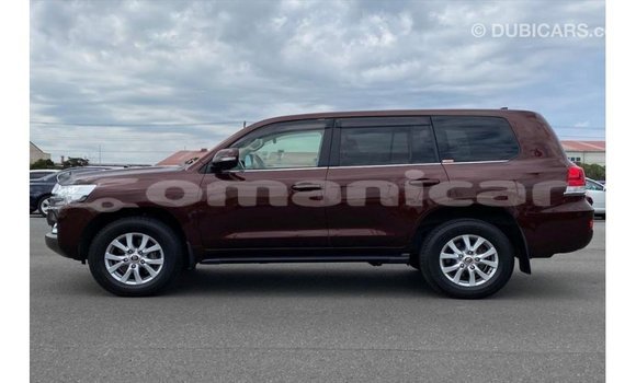 Buy Import Toyota Land Cruiser Red Car in Import - Dubai in Dhufar Buy Import Toyota Land Cruiser Red Car in Import - Dubai in Dhufar