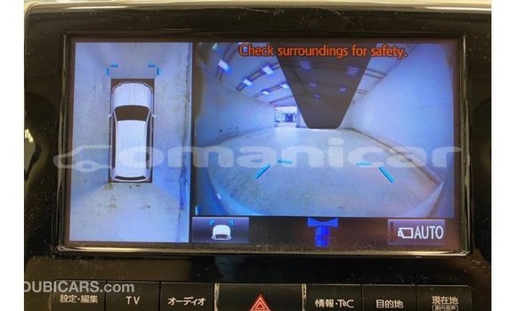 Buy Import Toyota Land Cruiser White Car in Import - Dubai in Dhufar Buy Import Toyota Land Cruiser White Car in Import - Dubai in Dhufar