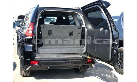 Buy Import Toyota Prado Black Car in Import - Dubai in Dhufar Buy Import Toyota Prado Black Car in Import - Dubai in Dhufar