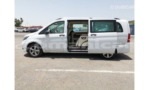 Buy Import Mercedes-Benz Vito White Car in Import - Dubai in Dhufar Buy Import Mercedes-Benz Vito White Car in Import - Dubai in Dhufar