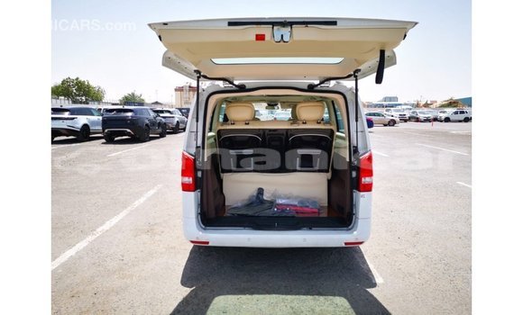 Buy Import Mercedes-Benz Vito White Car in Import - Dubai in Dhufar Buy Import Mercedes-Benz Vito White Car in Import - Dubai in Dhufar