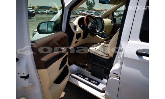 Buy Import Mercedes-Benz Vito White Car in Import - Dubai in Dhufar Buy Import Mercedes-Benz Vito White Car in Import - Dubai in Dhufar