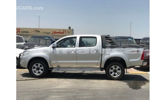 Buy Import Toyota Hilux Other Car in Import - Dubai in Dhufar Buy Import Toyota Hilux Other Car in Import - Dubai in Dhufar