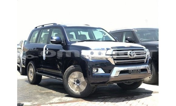 Buy Import Toyota Land Cruiser Blue Car in Import - Dubai in Dhufar Buy Import Toyota Land Cruiser Blue Car in Import - Dubai in Dhufar