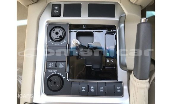 Buy Import Toyota Land Cruiser Blue Car in Import - Dubai in Dhufar Buy Import Toyota Land Cruiser Blue Car in Import - Dubai in Dhufar