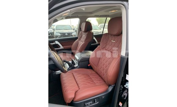 Buy Import Toyota Land Cruiser Black Car in Import - Dubai in Dhufar Buy Import Toyota Land Cruiser Black Car in Import - Dubai in Dhufar