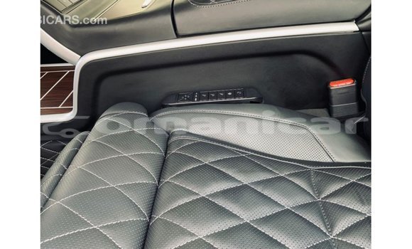 Buy Import Toyota Land Cruiser Black Car in Import - Dubai in Dhufar Buy Import Toyota Land Cruiser Black Car in Import - Dubai in Dhufar