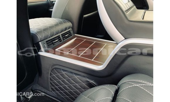 Buy Import Toyota Land Cruiser Black Car in Import - Dubai in Dhufar Buy Import Toyota Land Cruiser Black Car in Import - Dubai in Dhufar