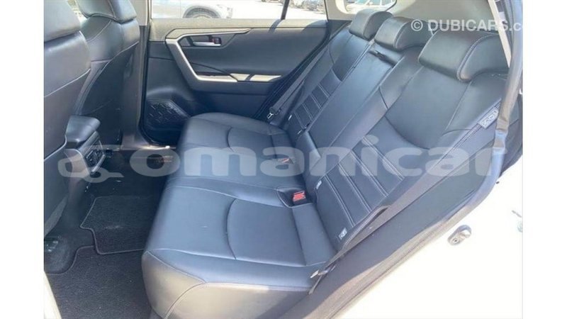 Big with watermark toyota 4runner dhufar import dubai 3792