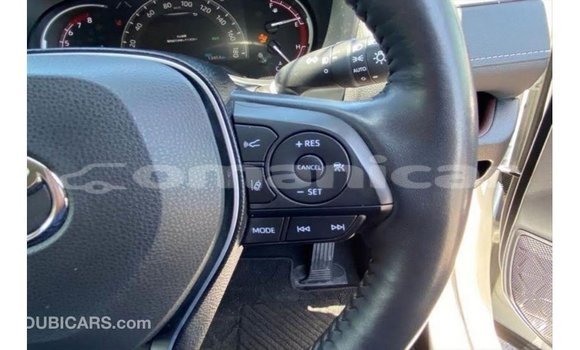 Buy Import Toyota 4Runner White Car in Import - Dubai in Dhufar Buy Import Toyota 4Runner White Car in Import - Dubai in Dhufar