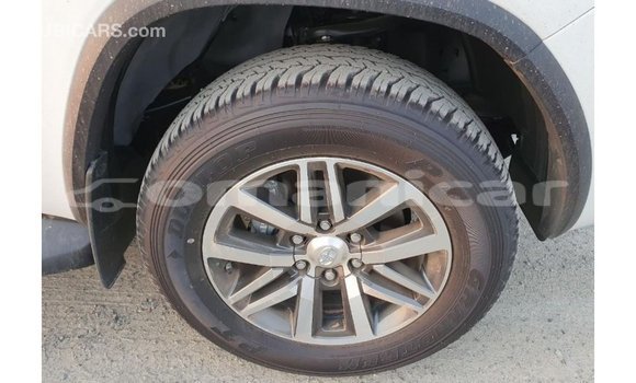 Buy Import Toyota Fortuner White Car in Import - Dubai in Dhufar Buy Import Toyota Fortuner White Car in Import - Dubai in Dhufar