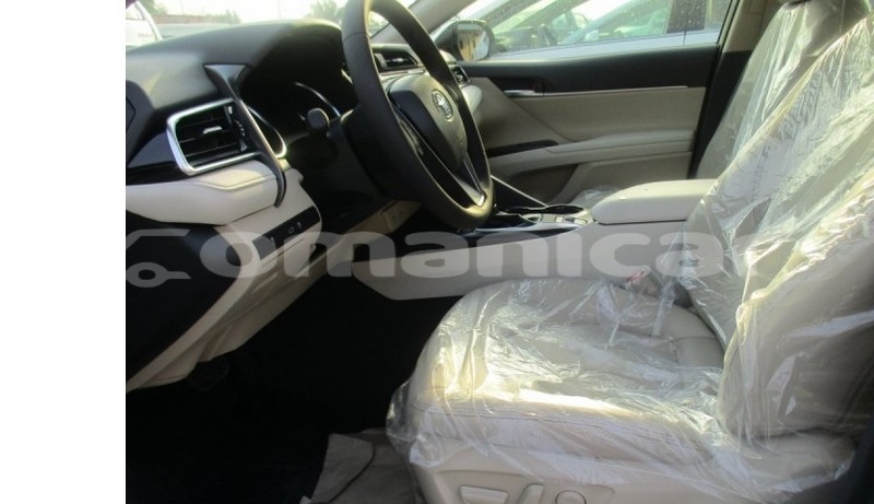 Big with watermark toyota camry masqat muscat 3797