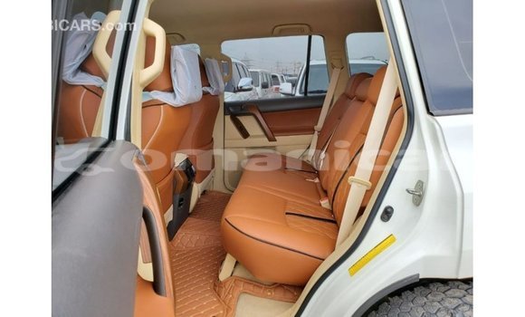Buy Import Toyota Prado White Car in Import - Dubai in Dhufar Buy Import Toyota Prado White Car in Import - Dubai in Dhufar