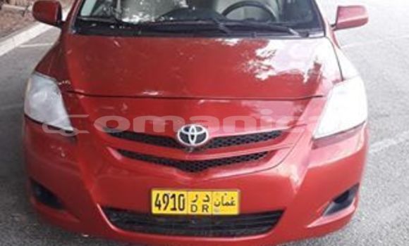 Buy Used Toyota Yaris Red Car in Ruwi in Masqat