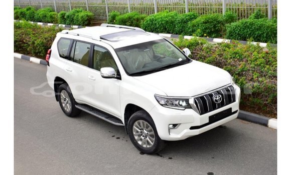 Buy Import Toyota Prado White Car in Import - Dubai in Dhufar Buy Import Toyota Prado White Car in Import - Dubai in Dhufar
