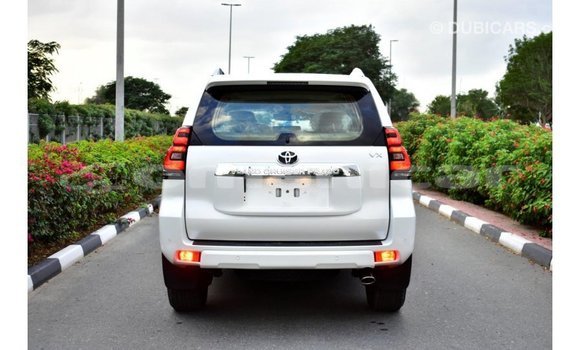 Buy Import Toyota Prado White Car in Import - Dubai in Dhufar Buy Import Toyota Prado White Car in Import - Dubai in Dhufar