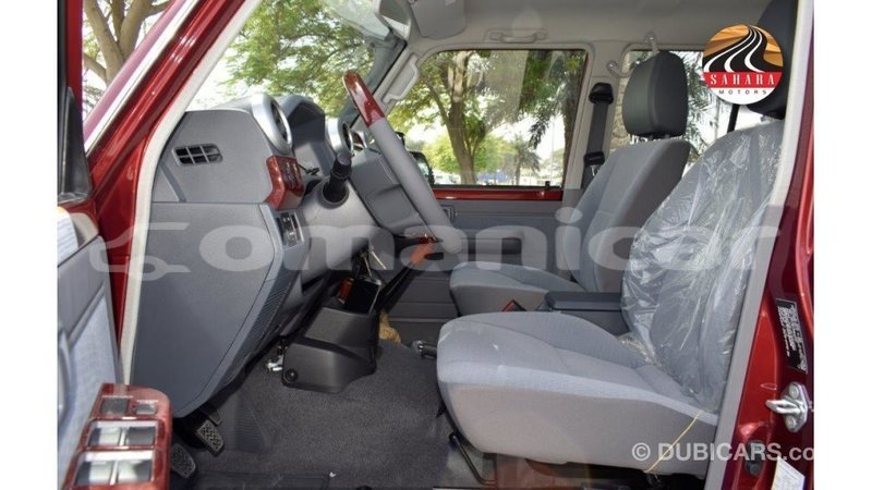 Big with watermark toyota land cruiser dhufar import dubai 3805