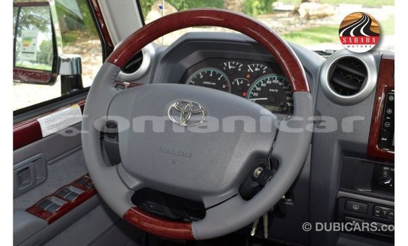 Buy Import Toyota Land Cruiser Red Car in Import - Dubai in Dhufar Buy Import Toyota Land Cruiser Red Car in Import - Dubai in Dhufar