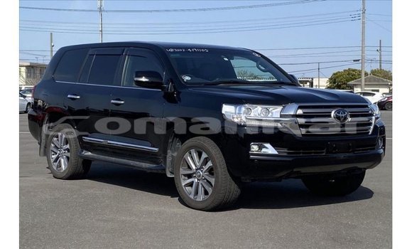 Buy Import Toyota Land Cruiser Black Car in Import - Dubai in Dhufar Buy Import Toyota Land Cruiser Black Car in Import - Dubai in Dhufar