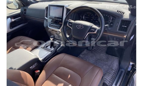 Buy Import Toyota Land Cruiser Black Car in Import - Dubai in Dhufar Buy Import Toyota Land Cruiser Black Car in Import - Dubai in Dhufar