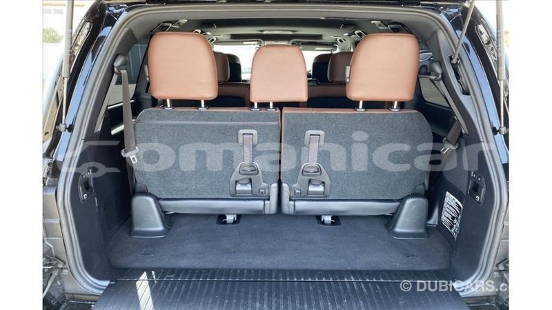 Big with watermark toyota land cruiser dhufar import dubai 3808