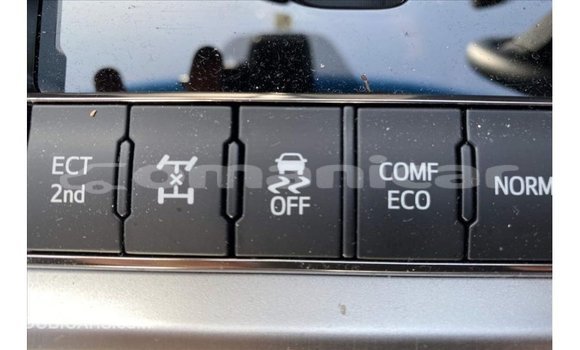 Buy Import Toyota Land Cruiser Black Car in Import - Dubai in Dhufar Buy Import Toyota Land Cruiser Black Car in Import - Dubai in Dhufar