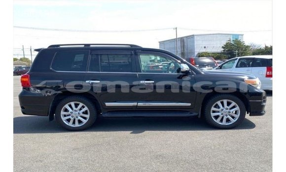 Buy Import Toyota Land Cruiser Black Car in Import - Dubai in Dhufar Buy Import Toyota Land Cruiser Black Car in Import - Dubai in Dhufar