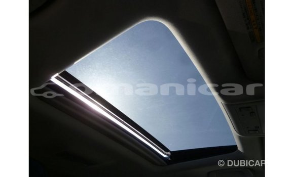 Buy Import Toyota Land Cruiser White Car in Import - Dubai in Dhufar Buy Import Toyota Land Cruiser White Car in Import - Dubai in Dhufar