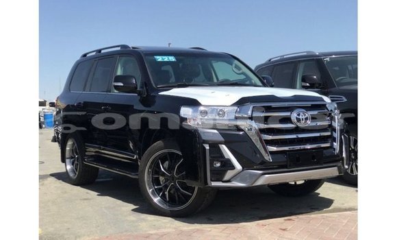 Buy Import Toyota Land Cruiser Black Car in Import - Dubai in Dhufar Buy Import Toyota Land Cruiser Black Car in Import - Dubai in Dhufar