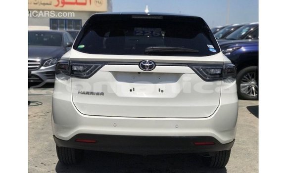 Buy Import Toyota Harrier White Car in Import - Dubai in Dhufar Buy Import Toyota Harrier White Car in Import - Dubai in Dhufar