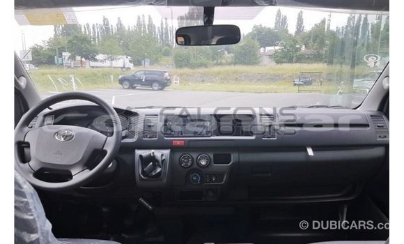 Buy Import Toyota Hiace White Car in Import - Dubai in Dhufar Buy Import Toyota Hiace White Car in Import - Dubai in Dhufar