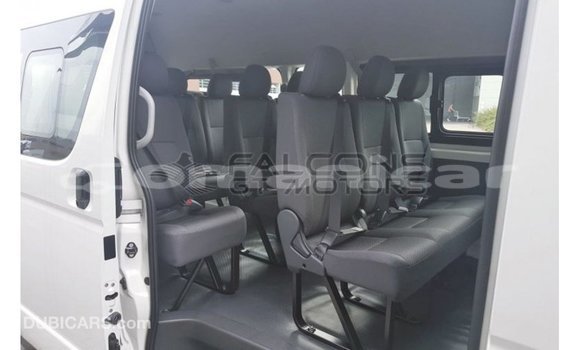 Buy Import Toyota Hiace White Car in Import - Dubai in Dhufar Buy Import Toyota Hiace White Car in Import - Dubai in Dhufar