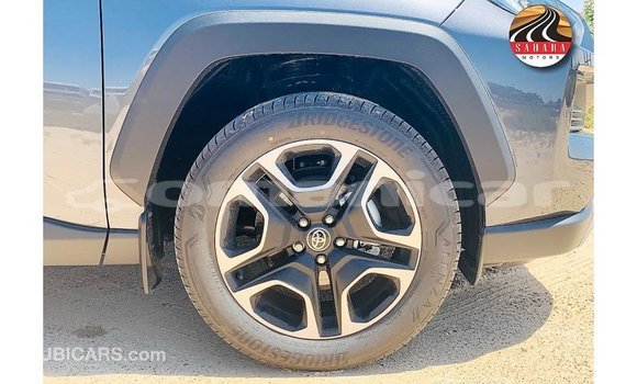Buy Import Toyota 4Runner Other Car in Import - Dubai in Dhufar Buy Import Toyota 4Runner Other Car in Import - Dubai in Dhufar