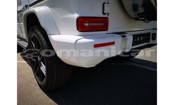 Buy Import Mercedes-Benz 190 White Car in Import - Dubai in Dhufar Buy Import Mercedes-Benz 190 White Car in Import - Dubai in Dhufar