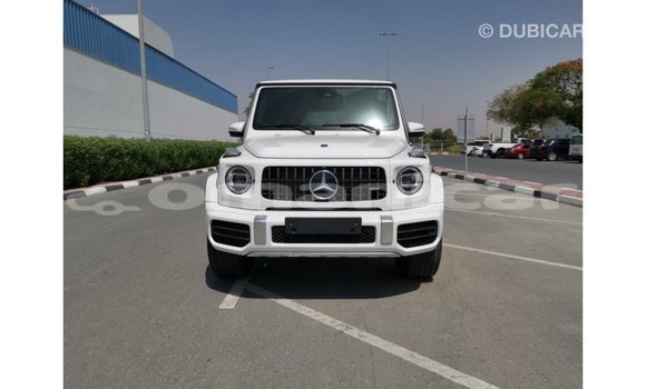 Buy Import Mercedes-Benz 190 White Car in Import - Dubai in Dhufar Buy Import Mercedes-Benz 190 White Car in Import - Dubai in Dhufar