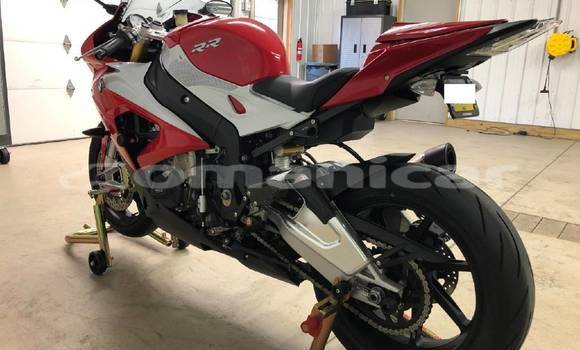 Buy Used BMW S 1000 Red Bike in Muscat in Masqat Buy Used BMW S 1000 Red Bike in Muscat in Masqat