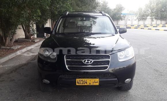 Buy Used Hyundai Santa Fe Black Car in Ruwi in Masqat Buy Used Hyundai Santa Fe Black Car in Ruwi in Masqat