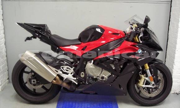 Buy New BMW S 1000 Red Bike in Import - Dubai in Dhufar Buy New BMW S 1000 Red Bike in Import - Dubai in Dhufar