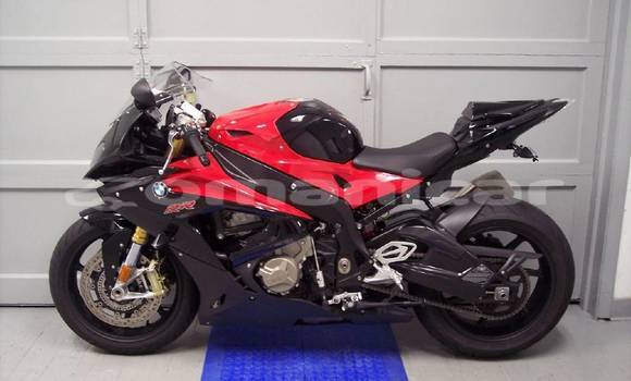 Buy New BMW S 1000 Red Bike in Import - Dubai in Dhufar Buy New BMW S 1000 Red Bike in Import - Dubai in Dhufar