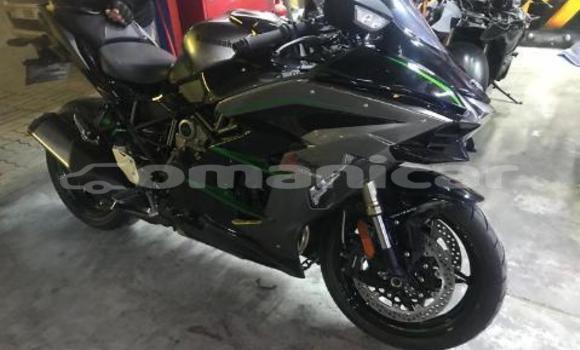 Buy Used Kawasaki Ninja Black Bike in al–Mudaybi in ash-Sharqiyah Buy Used Kawasaki Ninja Black Bike in al–Mudaybi in ash-Sharqiyah