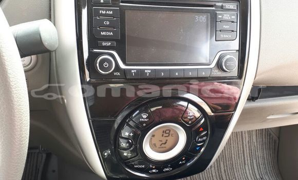 Buy Used Nissan Sunny Other Car in Al khuwair in al-Batinah Buy Used Nissan Sunny Other Car in Al khuwair in al-Batinah