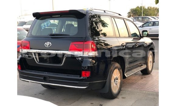 Buy Import Toyota Land Cruiser Black Car in Import - Dubai in Dhufar Buy Import Toyota Land Cruiser Black Car in Import - Dubai in Dhufar